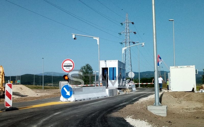 Putevi Srbije otvorili sve prolaze na naplatnim rampama