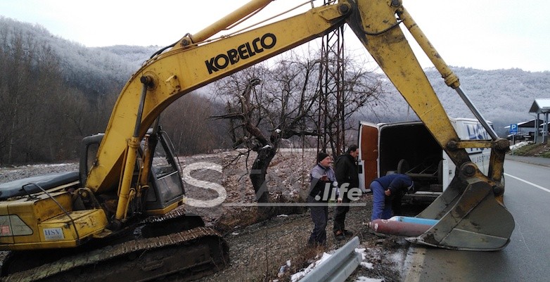 BEZ VODE U MANASTIRIŠTU OD 9 DO 14 SATI