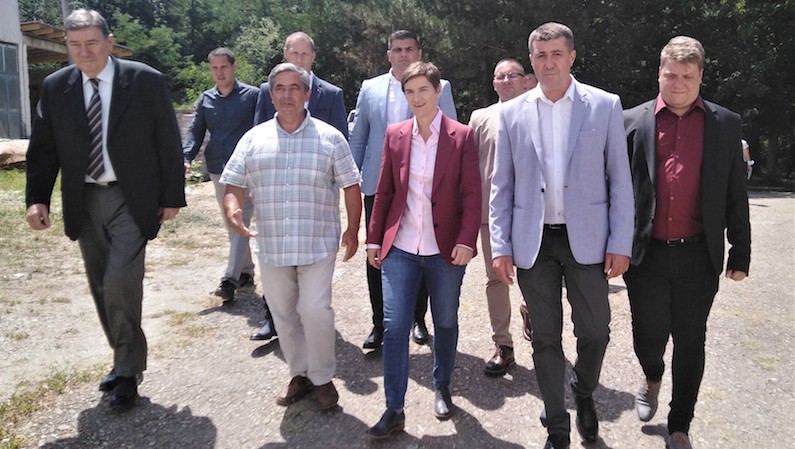 Premijerka najavila da će Tehnička škola u Vlasotincu postati regionalni trening centar