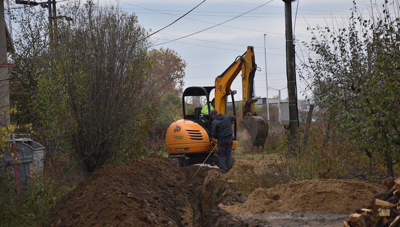 Rekonstruiše se vodovodna mreža u ulici Vranjskoj u Bobištu