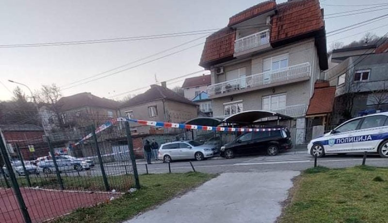 Bačena bomba ispred kuće na Hisaru