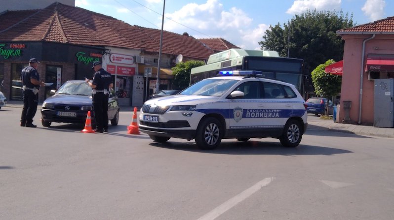 Oprezno – 31. decembra prošle  i 1. januara ove godine u saobraćajnim nezgodama poginulo šest osoba, a teže povređeno 26