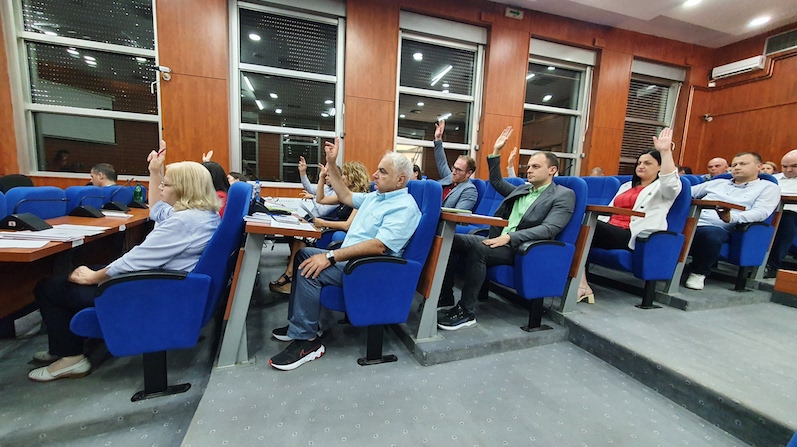 Grad Leskovac prodaje placeve ispravna i havarisana vozila