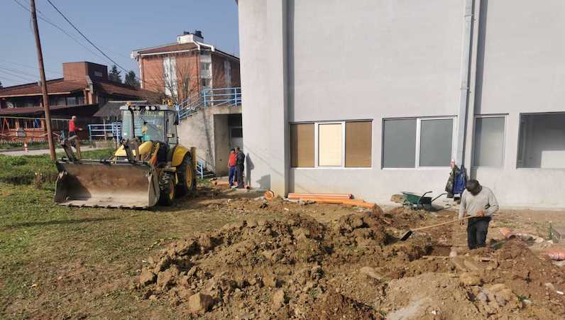 Za uređenje prostora oko hale iz budžeta preko 1,1 milion dinara