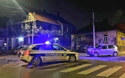 Tri saobraćajne nezgode na putevima Jablaničkog okruga, dve osobe povređene