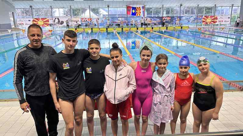 Plivakčki klub „Leskovac“ doneo 7 medalja iz Makedonije