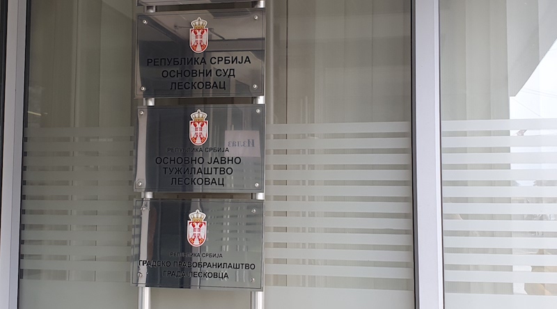 Optužni predlog protiv D.Č. zbog ugrožavanja sigurnosti novinara iz Leskovca