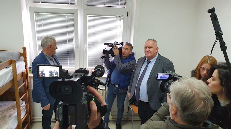 Gradonačelnik Leskovca sa saradnicima posetio Dom učenika srednjih škola