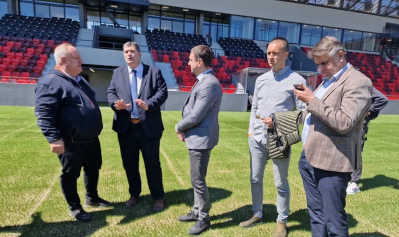 Predstavnici Fudbalskog saveza obišli stadion u Leskovcu