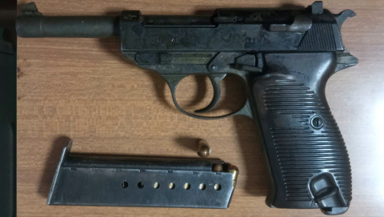 Uhapšen Leskovčanin sa pištoljem i 20 metaka