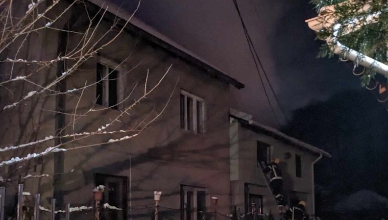Zapalio se krov kuće na Hisaru