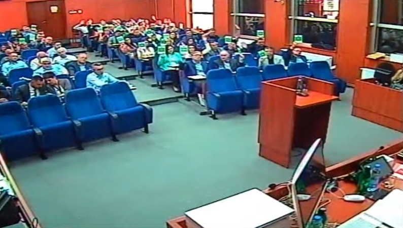 Opozicija bi da se  govori o hapšenjima u Leskovcu na sednici Skupštine