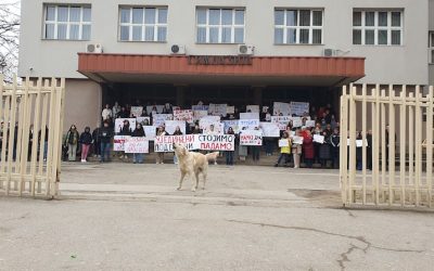 Pismo podrške profesorima da stupe u obustavu rada potpisalo 545 bivših učenika Gimnazije u Leskovcu