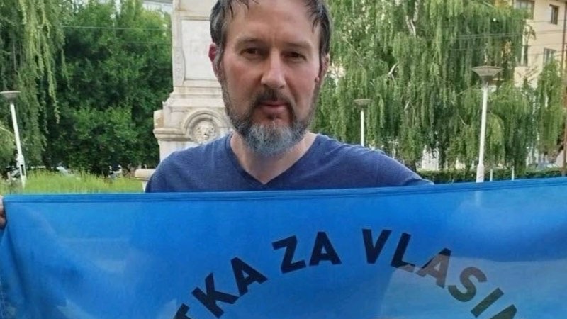 Napadnut aktivista Bitke za Vlasinu u svom dvorištu