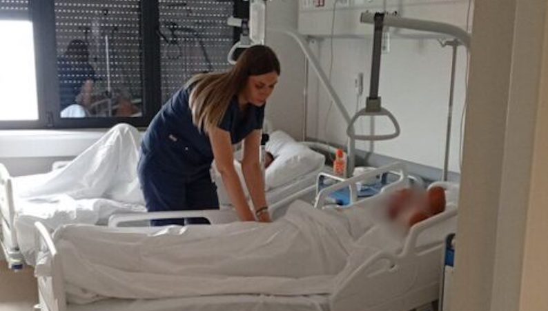 Cvetanović zvaničnim podacima demantovao tvrdnje da se zbog rekonstrukcije bolnice manje radilo