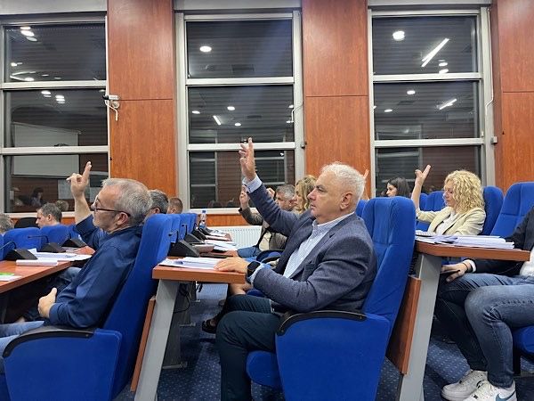 Za pošumljavanje zelenih površina u Leskovcu 1,6 miliona iz budžeta