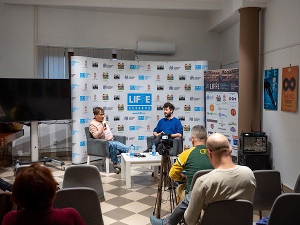 „Ljudima nedostaju priče o kolektivu“