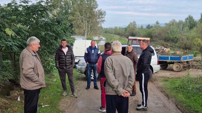 Meštani Razgojne i Čifluka pokušavaju da zaustave vađenje peska iz Južne Morave
