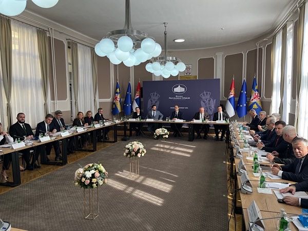 Vlada Srbije održala sednicu u Leskovcu: Macut: Vlada među građanima, kultura u svakom delu Srbije (video)
