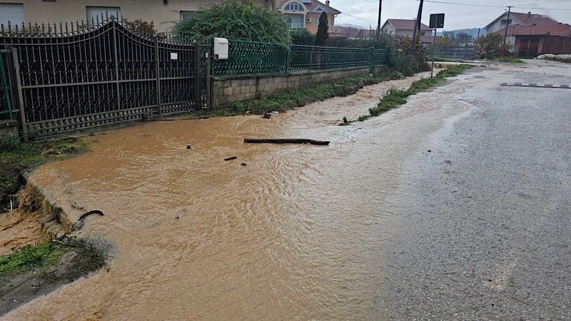 Poplavljeno nekoliko sela kod Leskovca i deo grada