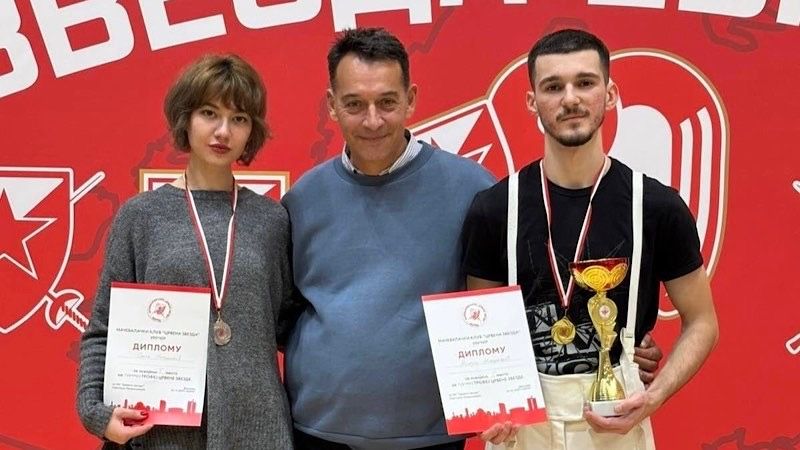 Leskovački mačevaoci sabljom zasenili sve