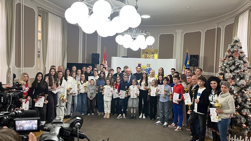 Uručene nagrade najboljim sportistima – Sportisti godine Sofija Đorđevih i Mihajlo Mladenović