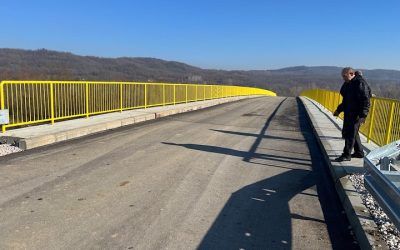 Cvetanović: Zahvaljujući novom mostu i putnoj infrastrukturi meštani će moći da se vrate svojoj zemlji posle dve decenije