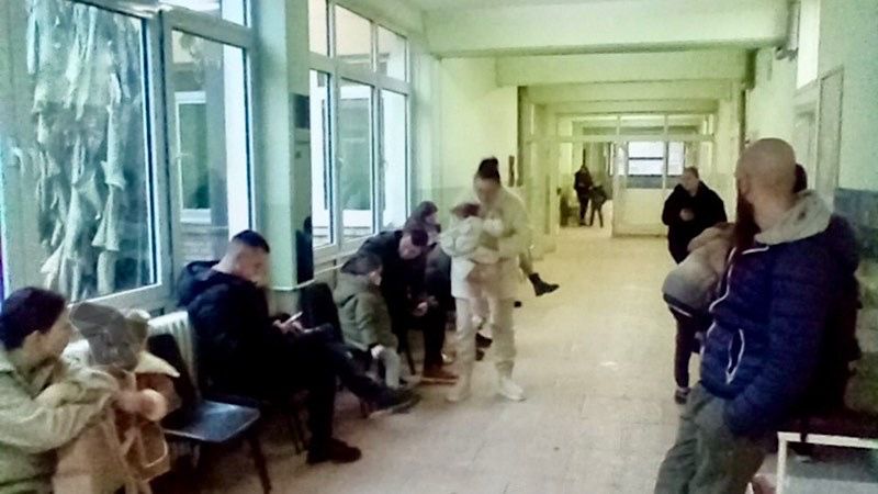 Roditelji ogorčeni dugim čekanjem: Zašto u Dečjem dispanzeru radi samo jedan lekar?