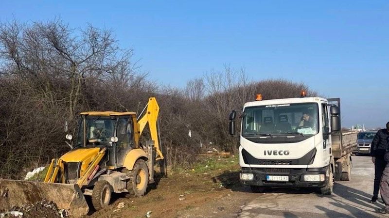 Čiste se divlje deponije i rastinje na putu od Pečenjevca do vlasotinačke petlje