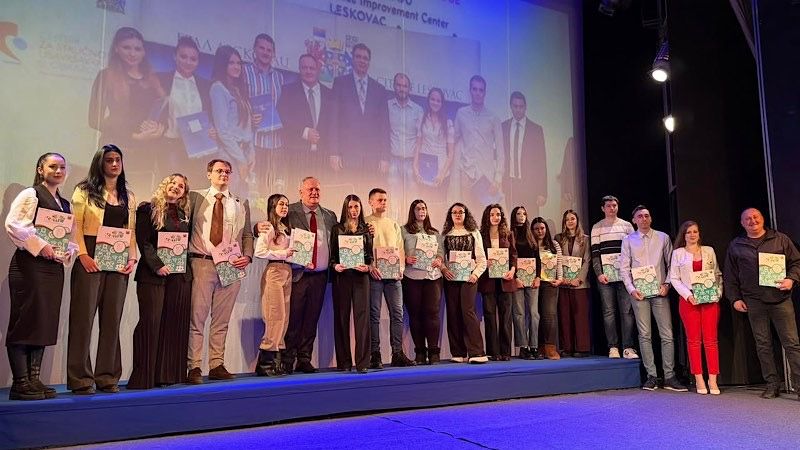 Uručena 291 nagrada mladim talentima