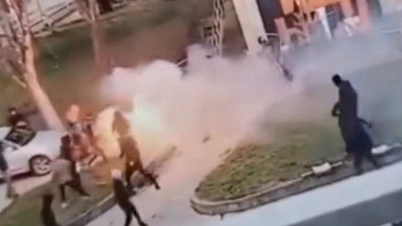 Tuča navijača pred Kup Radivoja Koraća: Dvojica muškaraca teško povređena