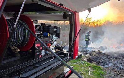 Požar pored puta za Donje Stopanje