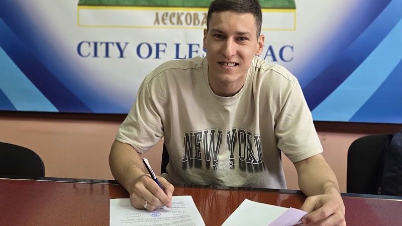 Aleksandar Pavlović ostaje srednji bek Dubočice 54