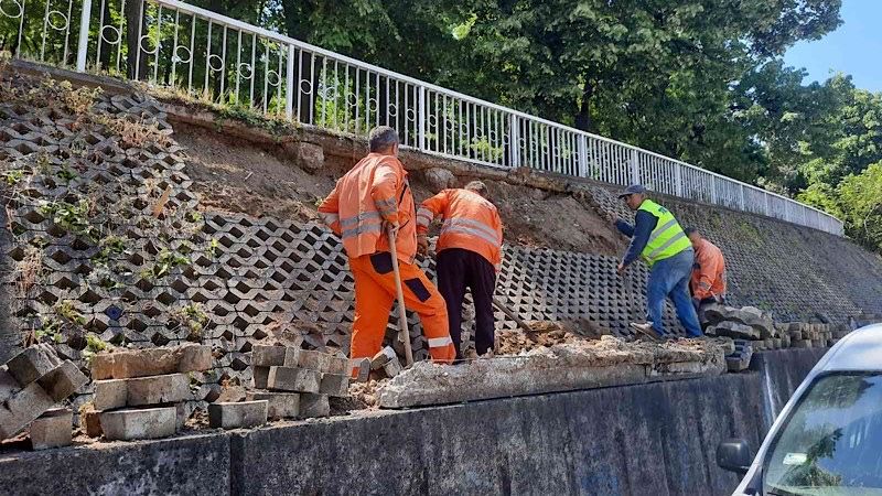 Sanira se oštećena kosina ispod parka „Devet Jugovića“