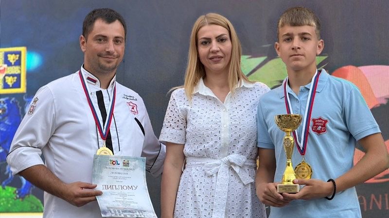 Učenici Trgovinsko-ugostiteljske škole i tim Restorna „Braća Đokić“pobednici unpripremanju leskovačke mućkalice