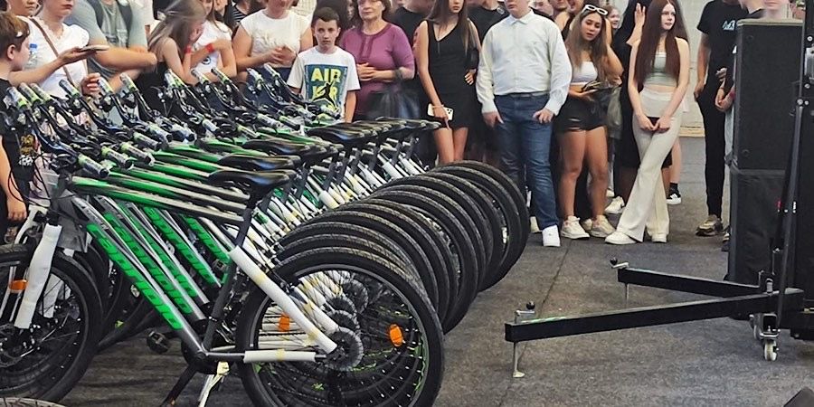 24  bicikla za đake generacije i žurka za male maturante