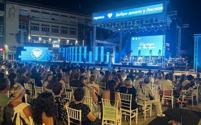 Sjajna scena, vrhunski izvođači i prazan trg – Leskovac otvorio godinu prestonice kulture