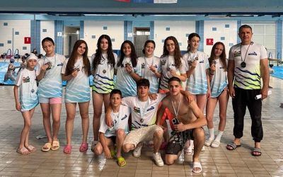 Plivači PK Leskovac osvojili 17 medalja u Nišu, juniorska štafeta najbolja u Centralnoj Srbiji