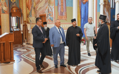 Mitropolit Arsenije i gradonačelnik Leskovca obišli radove na uređenju Hrama Svetog Simeona Mirotočivog