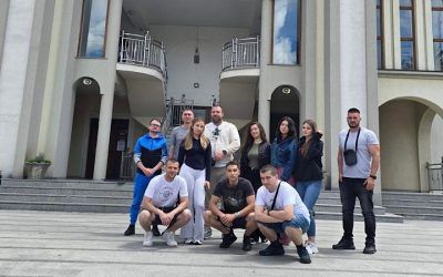 Maturanti Medicinske škole iz Leskovca na Festivalu nauke 
