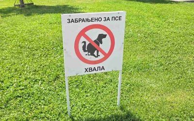 Postavljene informativne table za kućne ljubimce u Leskovcu