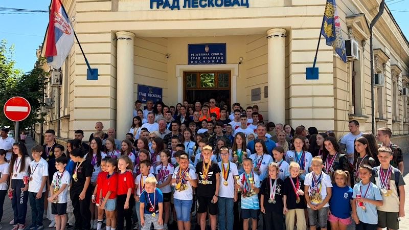 Vidovdanski prijem za najuspešnije sportiste iz Leskovca