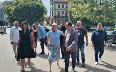 Ministarka Paunović: Za izgradnju dečjeg igrališta u Vlasotincu 11 miliona dinara