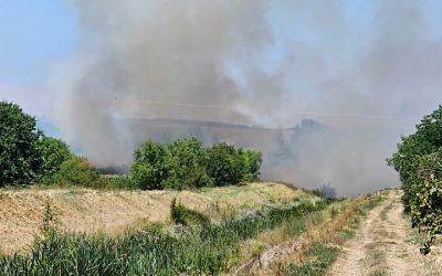 Izbio požar u Donjem Sinkovcu i Gornjem Stopanju