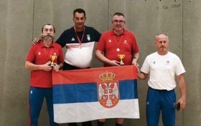 ZLATO I SREBRO ZA DUBOČICU U ČEŠKOJ: Sabljaši iz Leskovca zablistali na međunarodnom Kupu