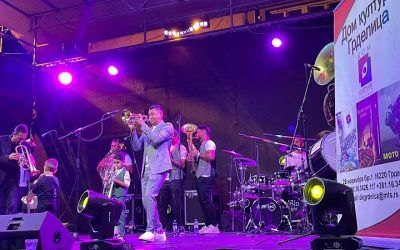 Grdeličko leto završeno koncertum duvačkog orkestra „Donja“ pred prepunim trgom