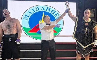 Dve zlatne medalje i nova profesionalna pobeda za Manchu